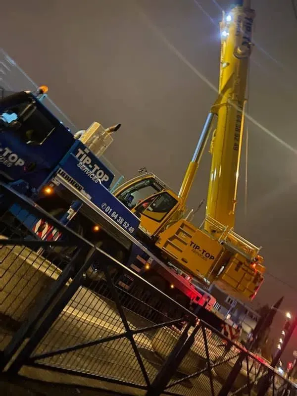 Nacelles diesel articulées près de Région Parisienne